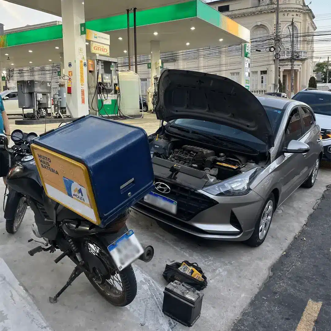 Socorro de bateria para carro, moto e caminhão
